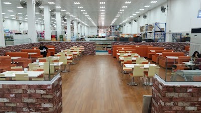 Photos of Sneda Shopping Center