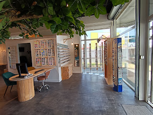 Photo n°6 de REGARD DE CREATEURS à Grandchamp-des-Fontaines (Opticien)