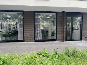 Photo n°3 de Mixing Coiffure à Viry-Châtillon (Salon de coiffure)