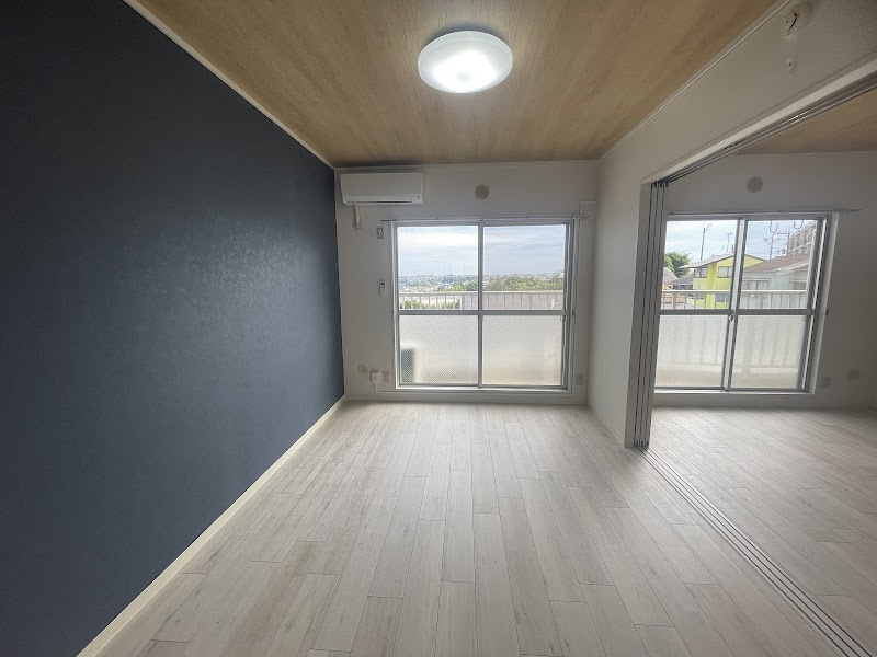 株式会社リフレ