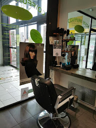 Photo n°3 de Positifs à Guise (Salon de coiffure)