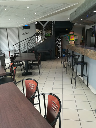 Photo 3 - Burger & Co