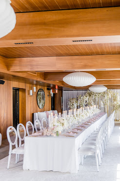 Dreamboat New Orleans by null