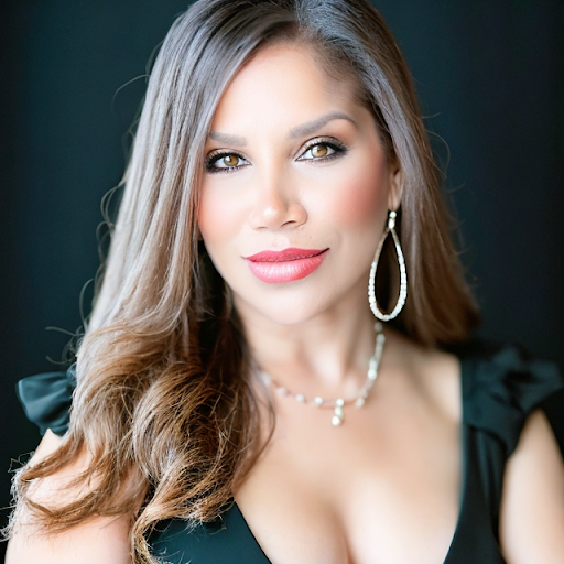 Cristabel Benavides - Thumbnail