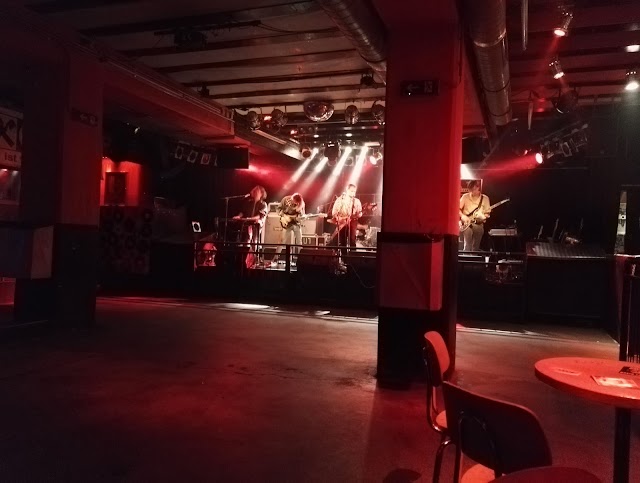 Weekender Cafe & Club