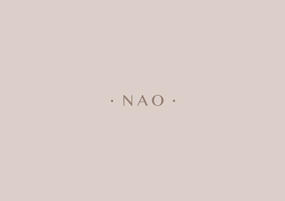 • N A O •