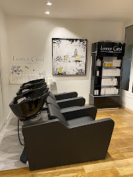 Photo n°25 de Carita & Leonor Greyl : Institut de Beauté & salon de coiffure à Nice (Centre de bien-être)