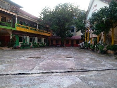 Photos of Gold Lion Hotel