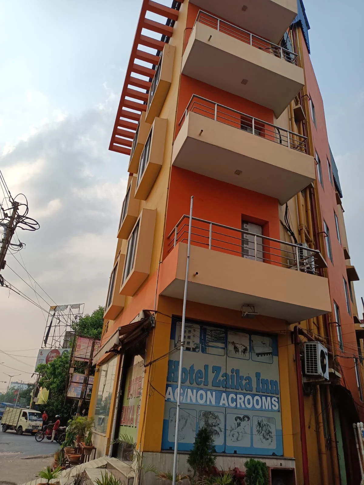 Hotel zaika Inn