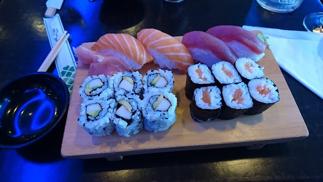 Ta Sushi