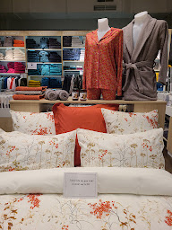 Photo n°18 de Garnier-Thiebaut - L'Île-Saint-Denis à L'Île-Saint-Denis (Magasin d'ameublement et de décoration)