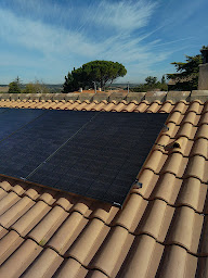 Photo n°1 de EURL HUC à Pelleport (Usine de panneaux solaires photovoltaïques)