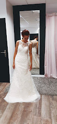 Photo n°51 de Boutique Eseam à La Tessoualle (Boutique de mariage)