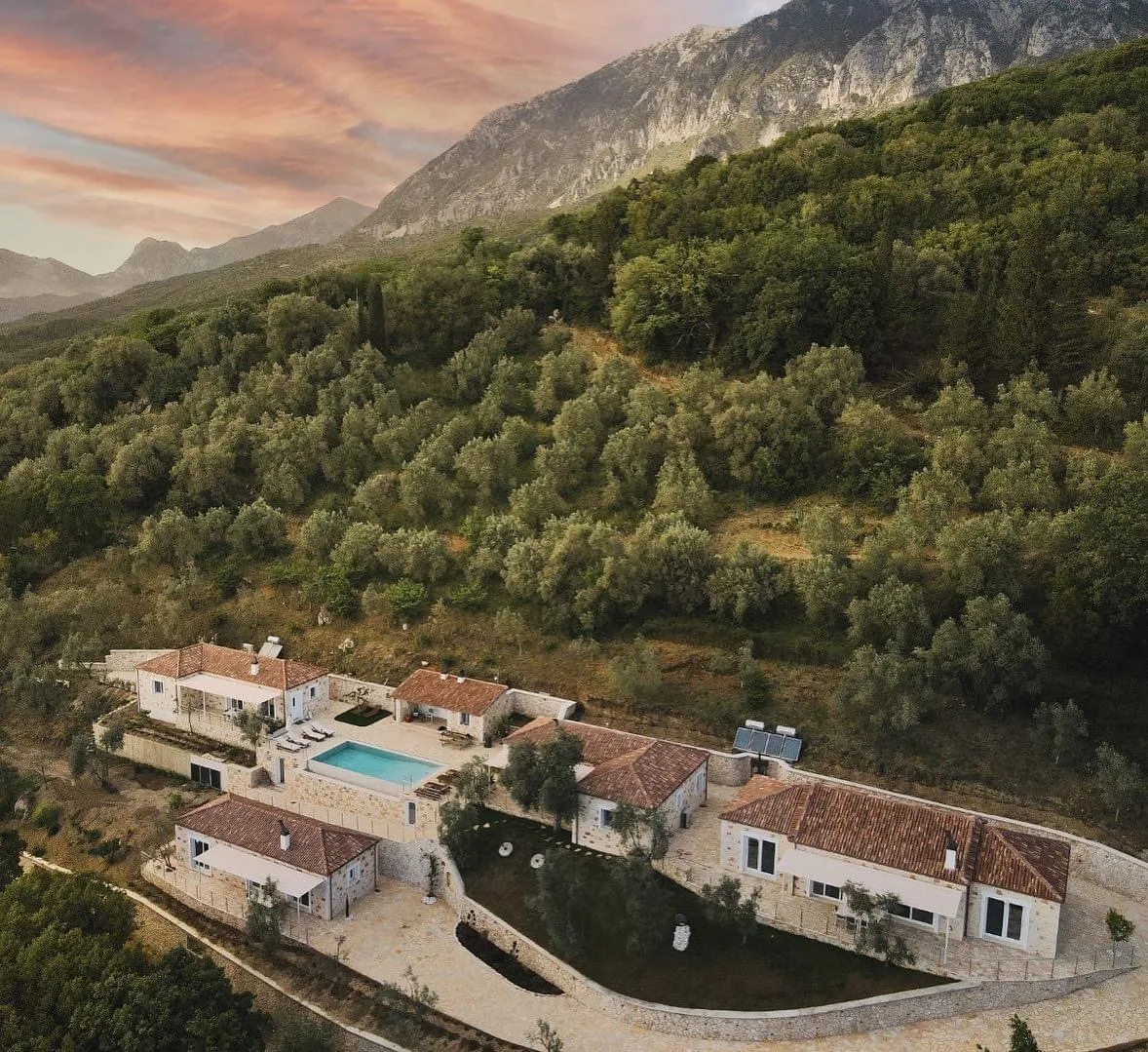 Astrali Stone Villas