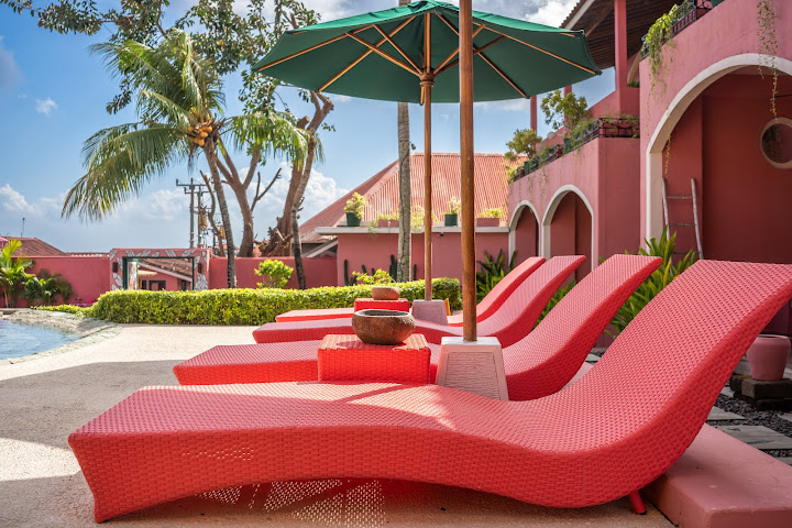 PinkCoco Uluwatu - Constant Surprises & for Cool Adults Only by null