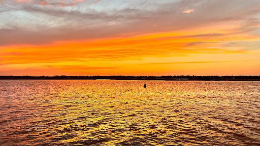 Pie Eyed Parrot Happy Hour Cruise Gallery - United States