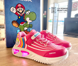 Photo n°5 de LA BONNE POINTURE Ussel à Ussel (Magasin de chaussures)