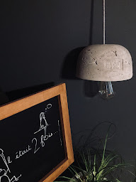 Photo n°5 de Il était 2 fois ... à Poillé-sur-Vègre (Peintre en bâtiment)