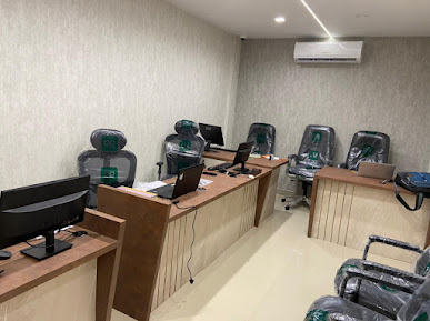 Af1qipo2l3oyjylihc0q0t Mwou8fjla65i V6vgavqv=s387 K No