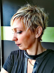 Photo n°13 de Les filles d'à côté à Châteaurenard (Barbier)