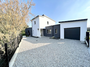 Photo n°2 de Yann Cousquer à Saint-Jacques-de-la-Lande (Agent immobilier)