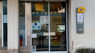 Photo n°1 de La Poste à Beaujeu (Poste)