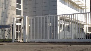 Photo n°5 de Alium Concept à Eaubonne (Miroiterie)