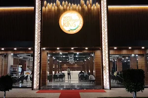 Hotel Highway King RHS image