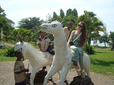 Photos of White Horse Garden