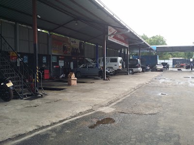 Photos of Sampath Motors