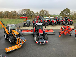 Photo n°12 de CENTRAL GARAGE - La Roche-Rigault à La Roche-Rigault (Service de réparation de matériel agricole)