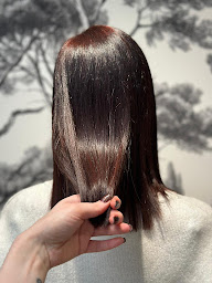 Photo n°11 de Chloé Beauté à Verdun (Salon de coiffure)