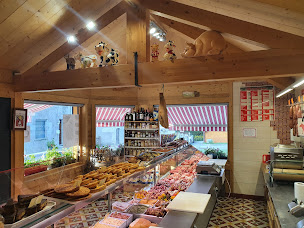 Photo n°2 de Boucherie Grenard à La Pesse (Boucherie-charcuterie)