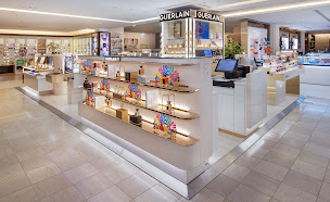 Photo n°23 de Guerlain Boutique Printemps Parly 2 à Le Chesnay-Rocquencourt (Magasin de produits de beauté)