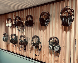 Photo n°16 de Hifi Vaudaine à Grenoble (Service de réparation d'équipements audiovisuels)