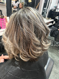 Photo n°23 de Malory Coiffure à Beaucaire (Salon de coiffure)