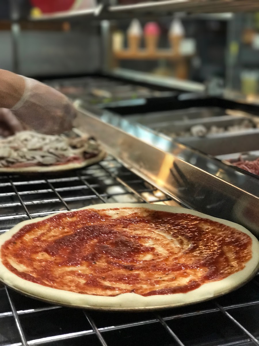 8 Slices Pizza — photo 13