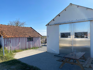 Photo n°9 de Bar à Huîtres Les P’tits Mousses à Marennes (Restaurant de fruits de mer)