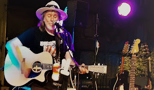 Photo n°20 de CG Gibson à Saint-Marcel-d'Ardèche (Professeur de guitare)