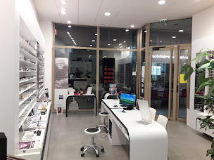Photo n°1 de Optique de la Tour à La Tour-de-Salvagny (Magasin de lunettes de soleil)