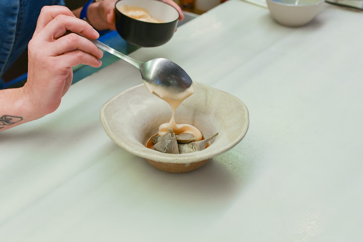 Dos Estaciones by null