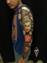 Photo n°3 de Ultimo Arte 86 à Poitiers (Tatoueur)