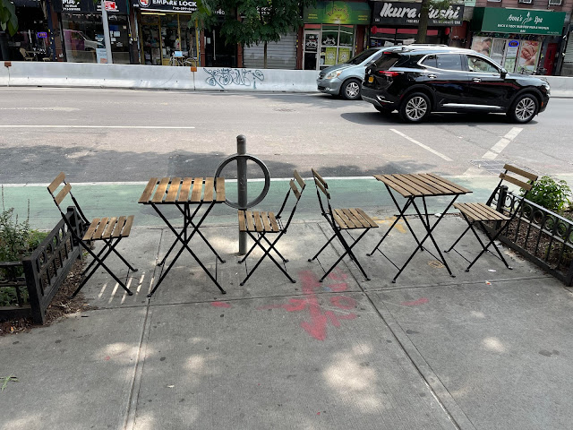 Lucy's Vietnamese - 649 Grand St by null