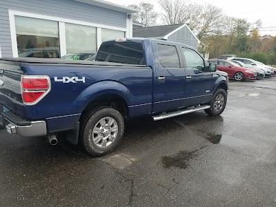 Photos of Saybrook Ford Inc