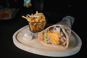 Photo n°4 de Fren’Chicken à Fontaine (Restauration rapide)