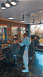 Photo n°21 de Barber 5 etoiles à Fontenay-le-Fleury (Salon de coiffure)