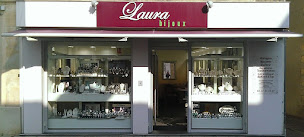 Photo n°1 de Laura Bijoux à Courseulles-sur-Mer (Service de réparation de bijoux)