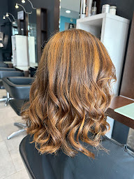 Photo n°14 de Stephan à Toulouse (Salon de coiffure)