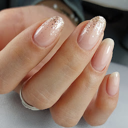 Photo n°13 de Dorine Nail Studio à Rezé (Institut de beauté)