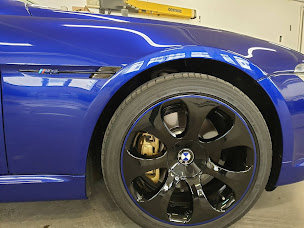 Photo n°15 de Renault Dacia Ateliers Et Garages Rachais à Lyon (Atelier de carrosserie automobile)